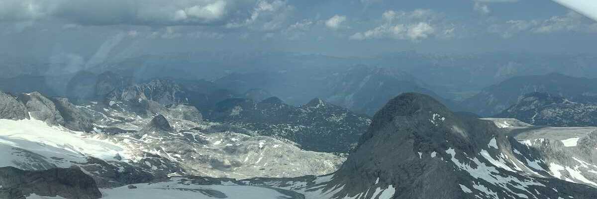 Flugwegposition um 11:22:39: Aufgenommen in der Nähe von Gemeinde Ramsau am Dachstein, 8972, Österreich in 2816 Meter